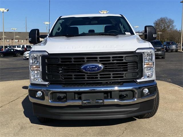 new 2024 Ford F-350 car, priced at $67,730