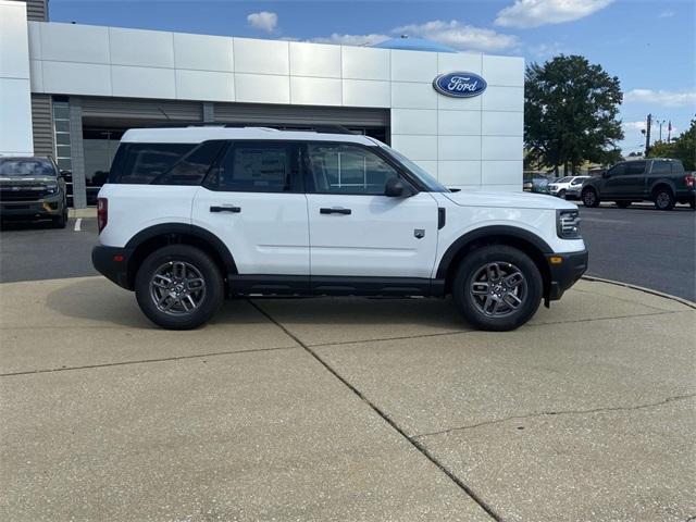 new 2025 Ford Bronco Sport car, priced at $32,185