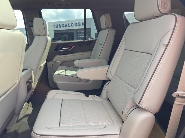 used 2025 GMC Yukon car, priced at $81,995