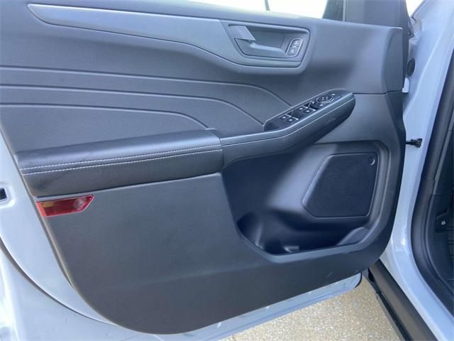 new 2026 Ford Escape car, priced at $29,995