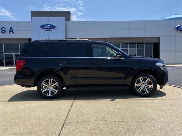 new 2024 Ford Expedition car, priced at $59,250