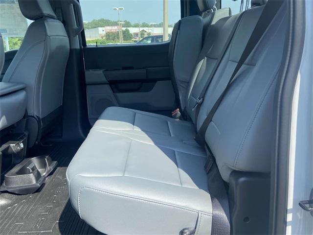 new 2025 Ford F-250 car, priced at $52,995