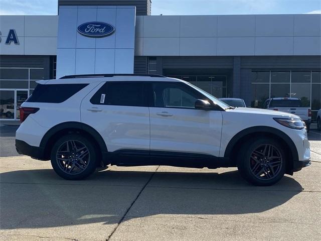 new 2025 Ford Explorer car, priced at $55,495