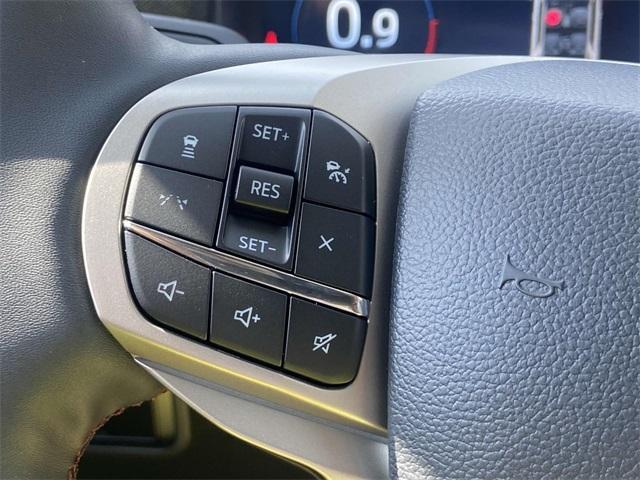 new 2025 Ford Explorer car, priced at $41,295