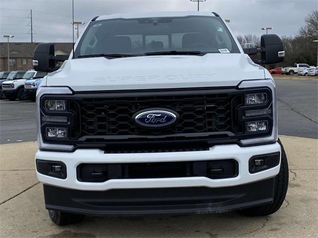 new 2024 Ford F-250 car, priced at $58,640