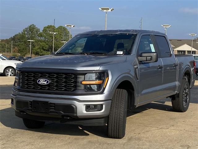 new 2024 Ford F-150 car, priced at $47,145