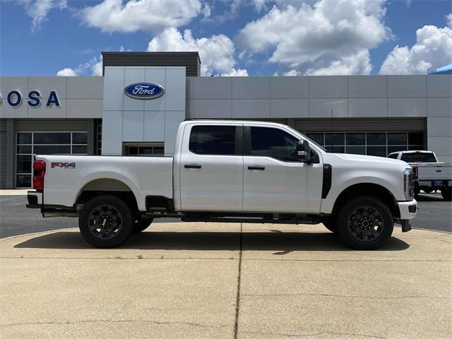 new 2024 Ford F-250 car, priced at $60,695