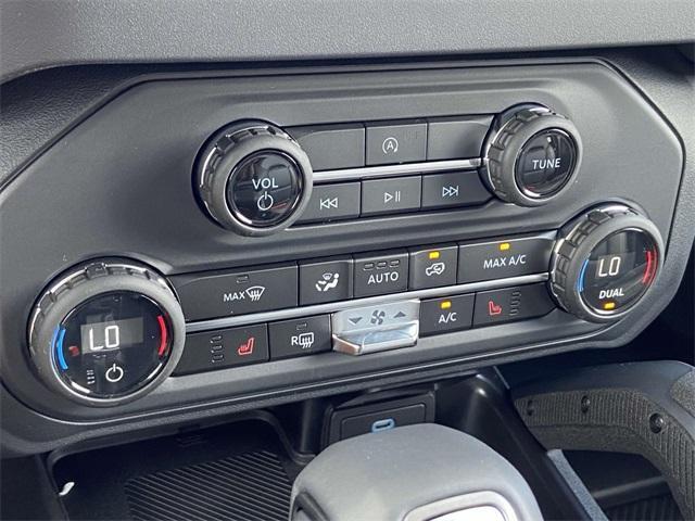 new 2025 Ford Bronco car, priced at $47,995