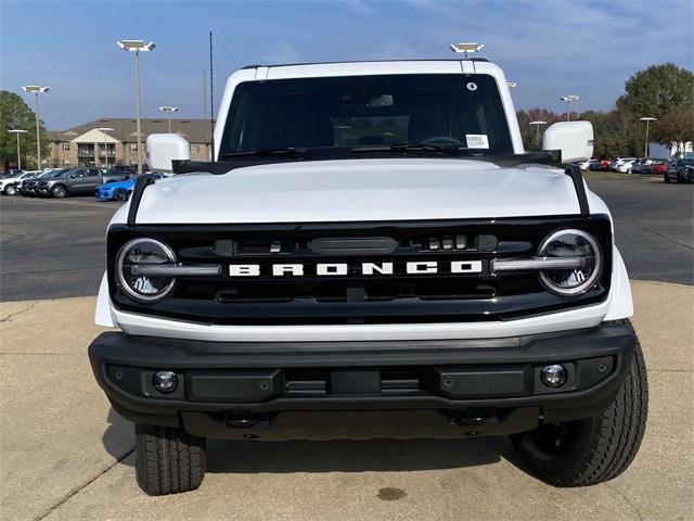 new 2024 Ford Bronco car, priced at $51,495