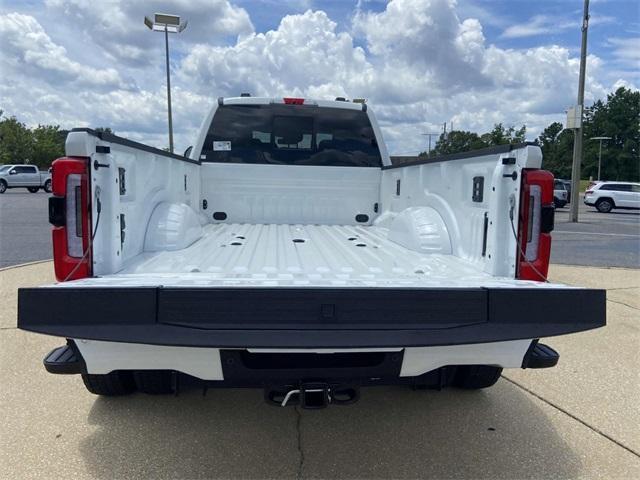 new 2025 Ford F-450 car, priced at $107,305