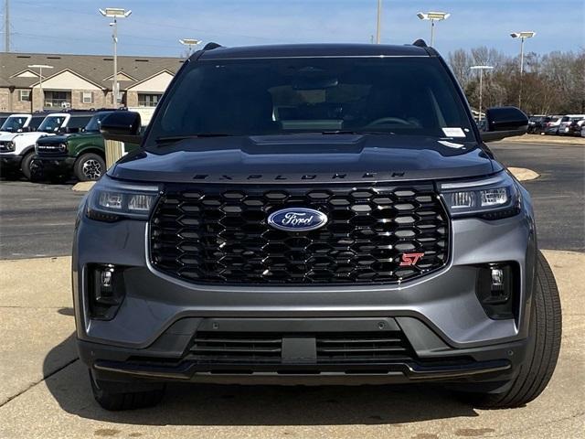 new 2025 Ford Explorer car, priced at $55,995