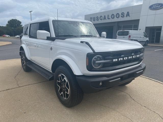 new 2025 Ford Bronco car, priced at $51,995
