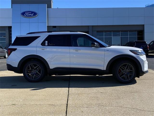 new 2025 Ford Explorer car, priced at $45,995