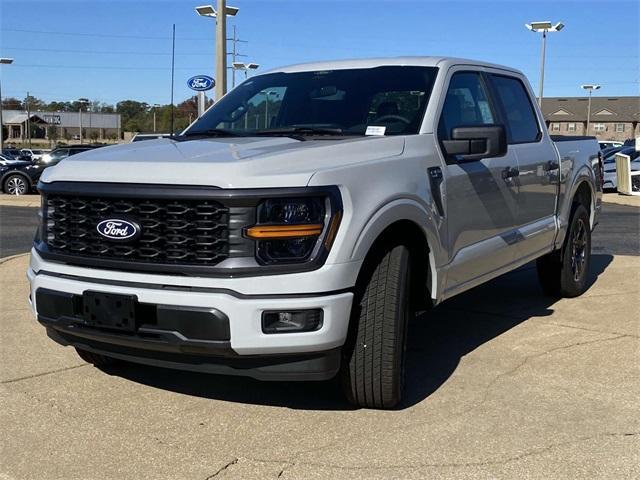 new 2024 Ford F-150 car, priced at $41,995