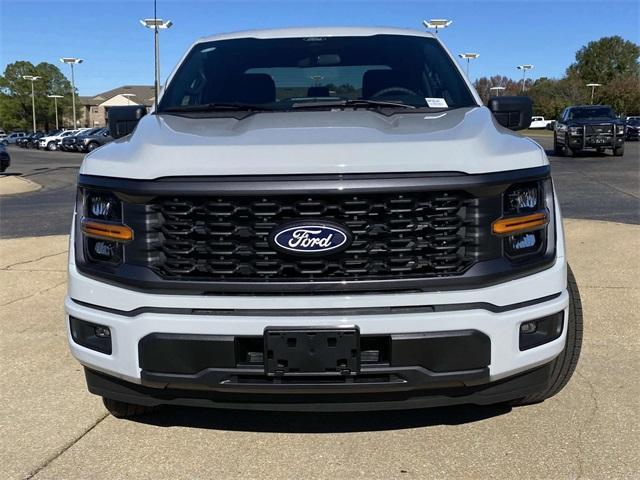 new 2024 Ford F-150 car, priced at $41,995