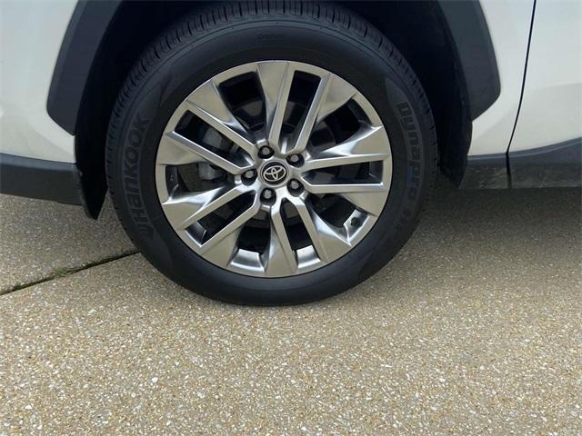 used 2021 Toyota RAV4 car, priced at $27,995
