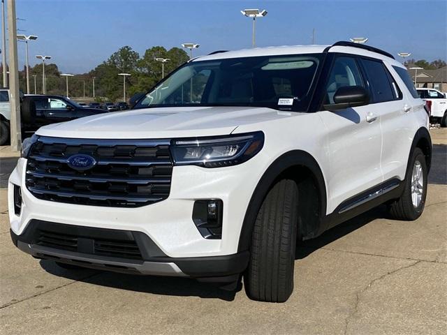 new 2025 Ford Explorer car, priced at $40,750