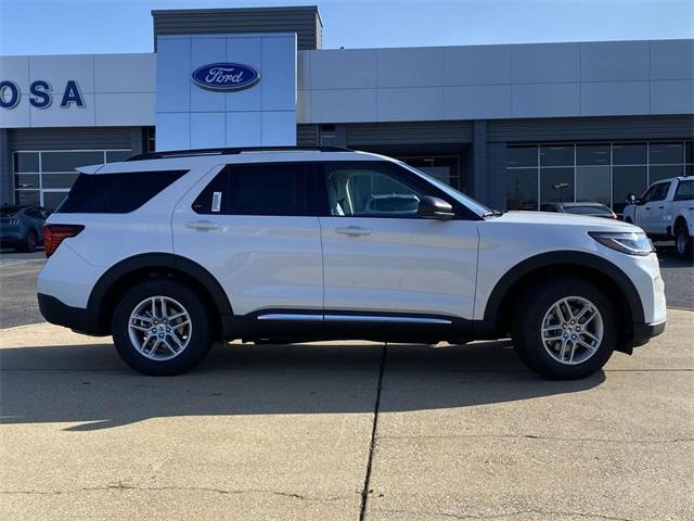 new 2025 Ford Explorer car, priced at $40,750