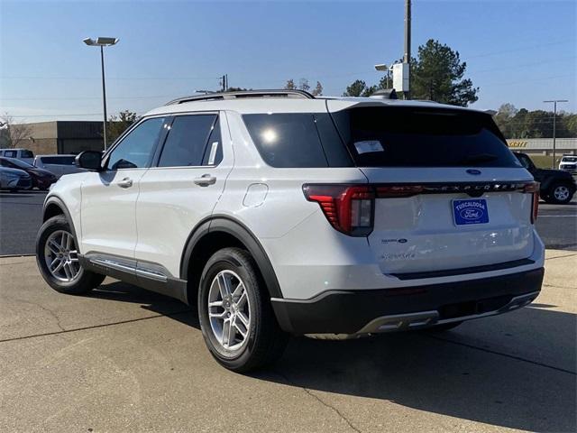 new 2025 Ford Explorer car, priced at $40,750