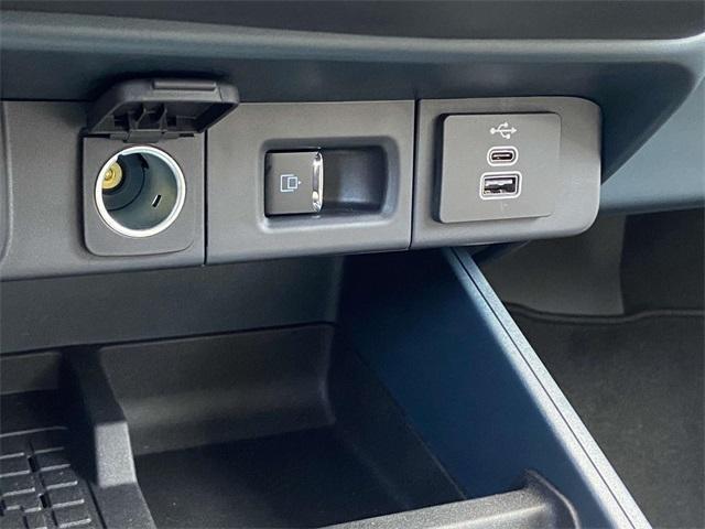 new 2025 Ford Maverick car, priced at $39,725