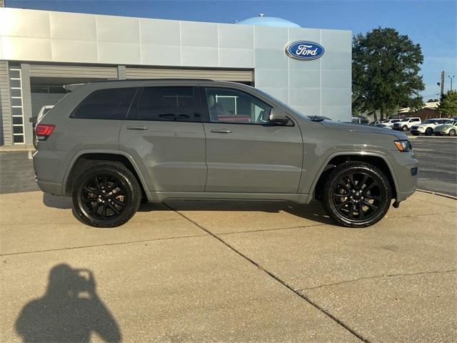 used 2019 Jeep Grand Cherokee car, priced at $19,500