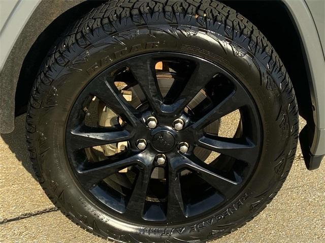 used 2019 Jeep Grand Cherokee car, priced at $19,500