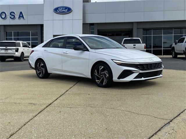 used 2025 Hyundai Elantra car, priced at $21,995