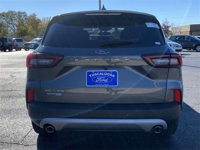 new 2025 Ford Escape car, priced at $27,995