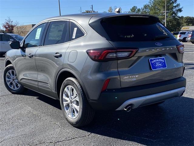 new 2025 Ford Escape car, priced at $27,995