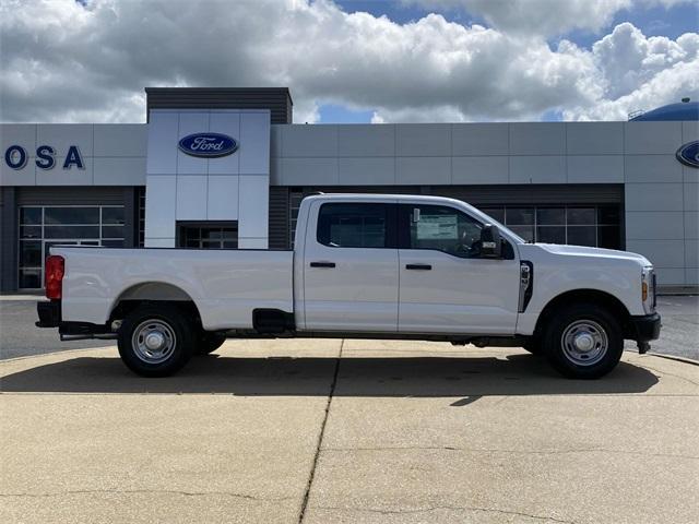 new 2024 Ford F-250 car, priced at $49,330