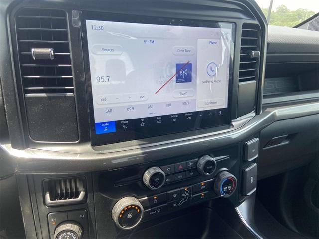 new 2025 Ford F-150 car, priced at $50,977