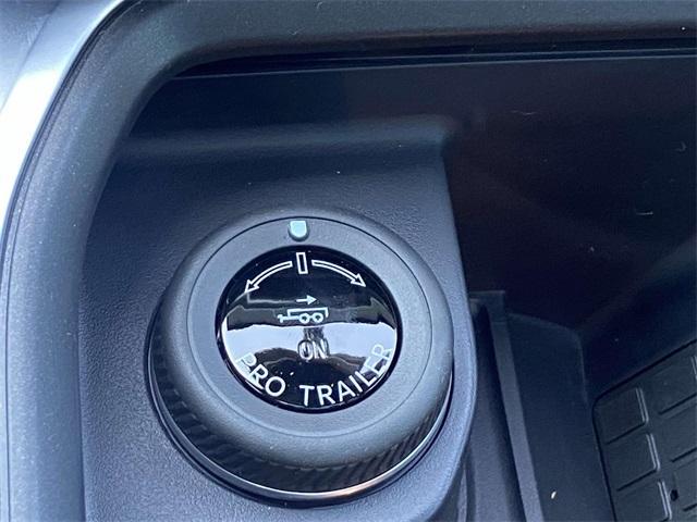 new 2025 Ford Expedition car, priced at $83,130