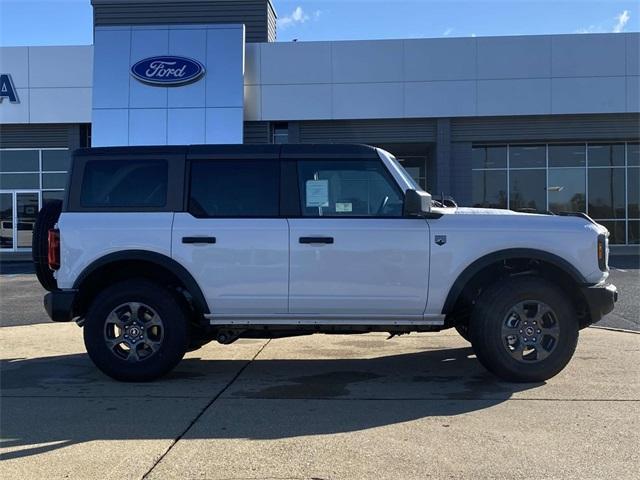 new 2024 Ford Bronco car, priced at $45,495