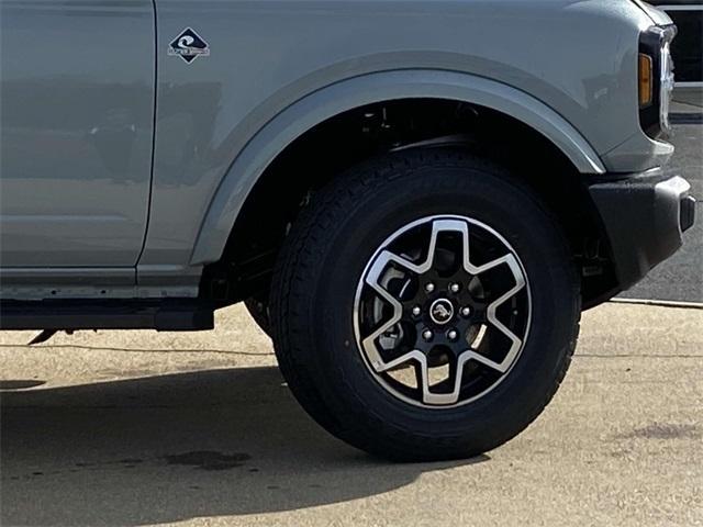 new 2024 Ford Bronco car, priced at $50,995