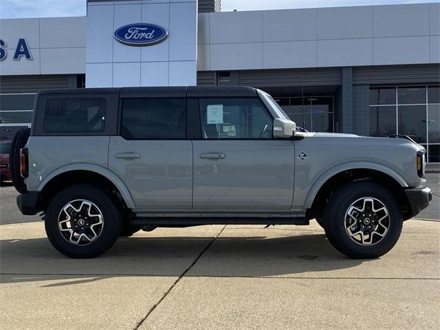 new 2024 Ford Bronco car, priced at $50,995