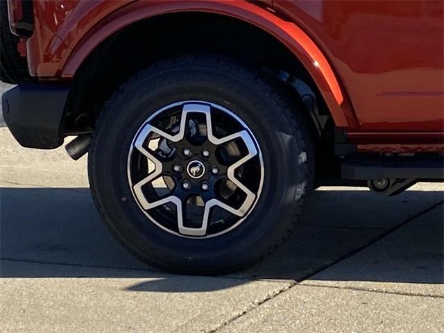 new 2024 Ford Bronco car, priced at $51,995