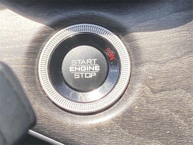 used 2023 Jeep Grand Cherokee car, priced at $28,995