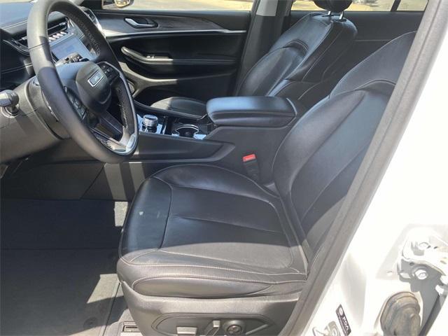 used 2023 Jeep Grand Cherokee car, priced at $28,995