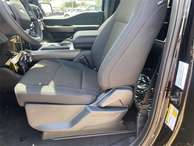 new 2025 Ford F-150 car, priced at $48,599