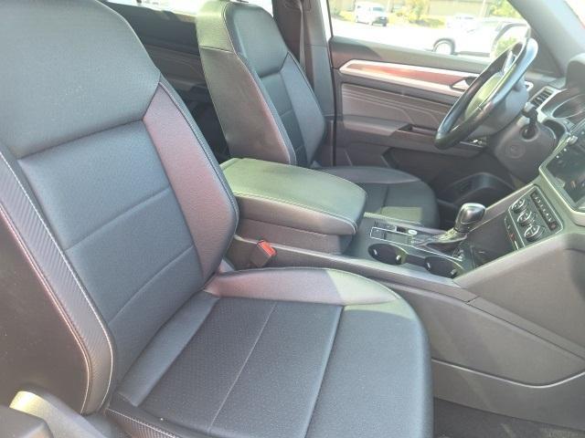 used 2021 Volkswagen Atlas Cross Sport car, priced at $25,995