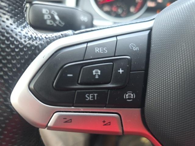 used 2021 Volkswagen Atlas Cross Sport car, priced at $25,995