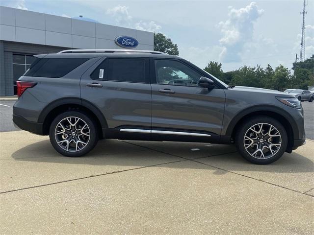 new 2025 Ford Explorer car, priced at $45,782