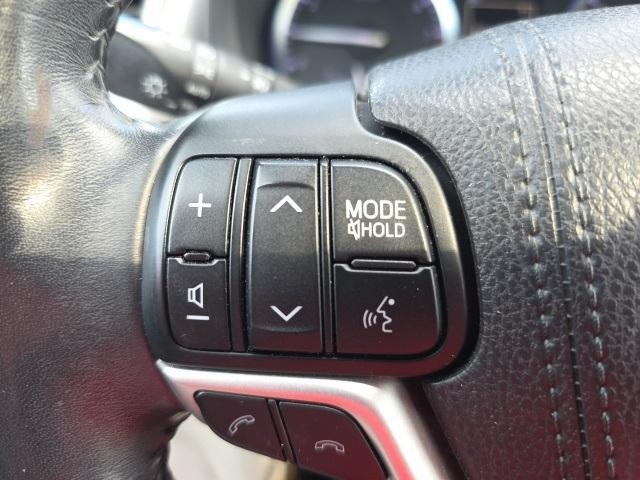 used 2018 Toyota Highlander car, priced at $25,500