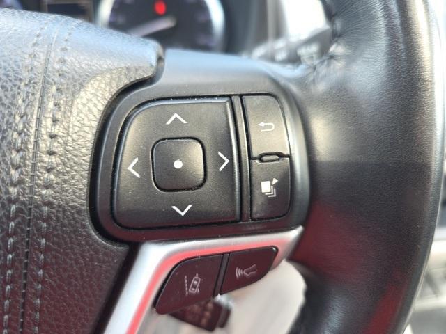 used 2018 Toyota Highlander car, priced at $25,500