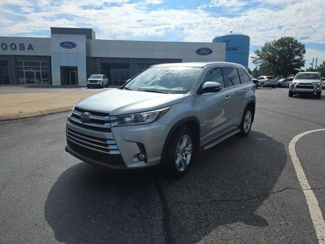 used 2018 Toyota Highlander car, priced at $25,500