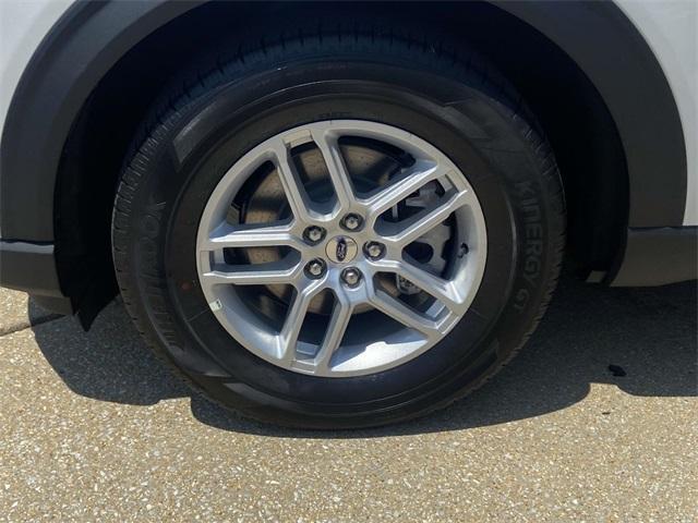 new 2025 Ford Explorer car, priced at $41,495