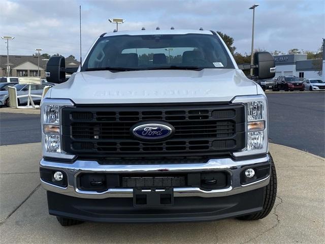 new 2024 Ford F-350 car, priced at $62,995