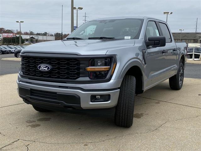 new 2024 Ford F-150 car, priced at $52,640