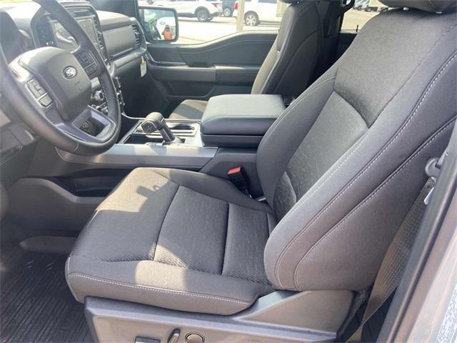 new 2025 Ford F-150 car, priced at $60,878