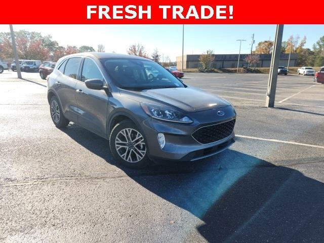 used 2022 Ford Escape car, priced at $19,995